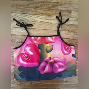 Colorful crop top with tie shoulder